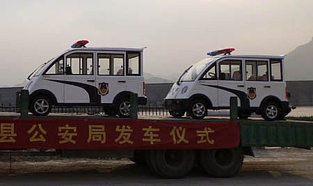 武強(qiáng)縣公安局配備躍迪電動(dòng)巡邏車