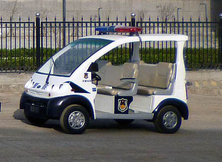 石家莊北城國(guó)際配備躍迪電動(dòng)巡邏車(chē)