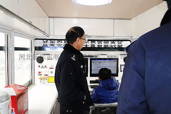 調(diào)試移動警務室