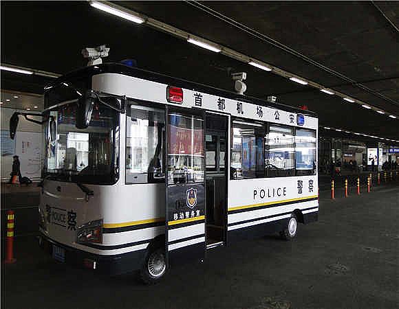 北京首都機(jī)場(chǎng)警務(wù)室發(fā)車儀式