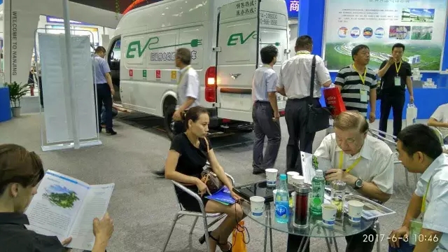 躍迪汽車帶您走進2017絲博會暨21屆西洽會，感受展會盛況