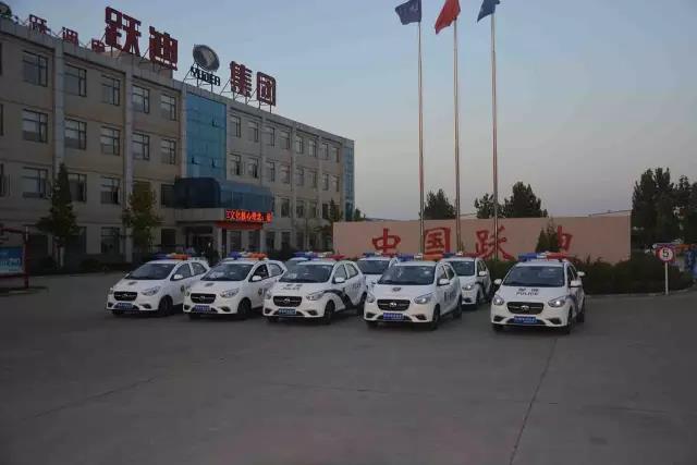 躍迪電動(dòng)巡邏車(chē)發(fā)往內(nèi)江