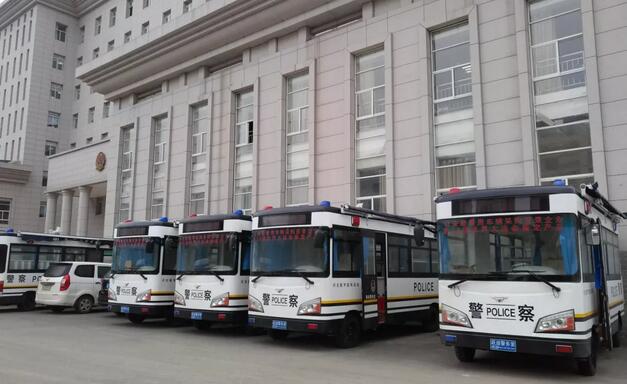 貴州省躍迪移動(dòng)警務(wù)室交車(chē)儀式圓滿成功