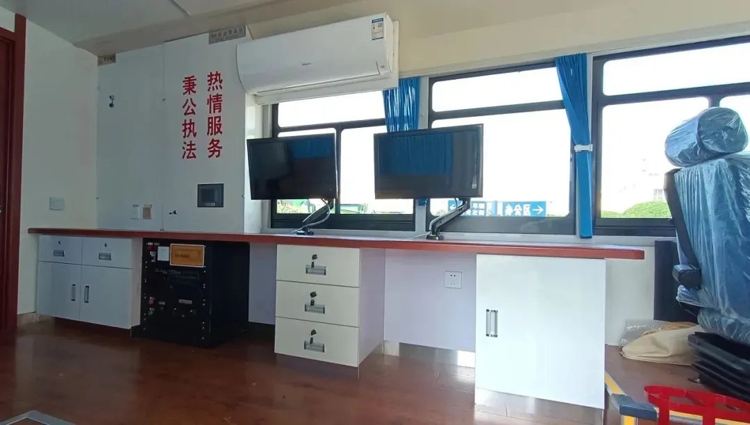 躍迪移動警務(wù)室：靈動衛(wèi)士，護航城市每一步
